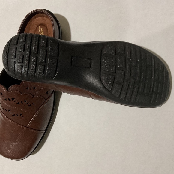 Easy Street Forever Tan Comfort Stretch Clogs Women’s 12W - Picture 3 of 7